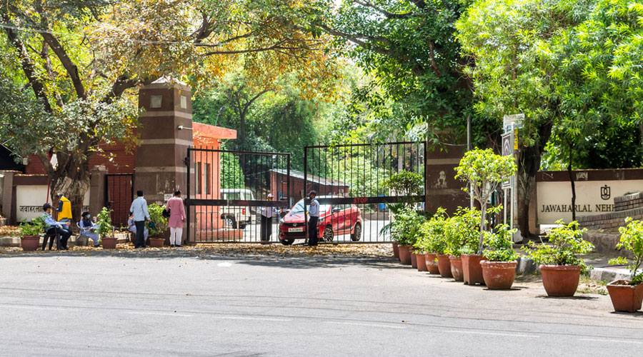 The campus gate of Jawaharlal Nehru University in Delhi (Image-Telegraph India)